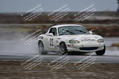 media/Nov-15-2025-CalClub SCCA (Sat) [[7bfa5a7151]]/Race/Group 4/